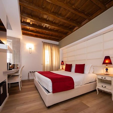 Town House Spagna- Luxury Rooms With Jacuzzi Bath Roma Ngoại thất bức ảnh